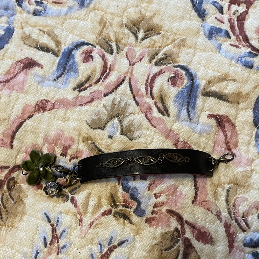 Leather cuff bracelet